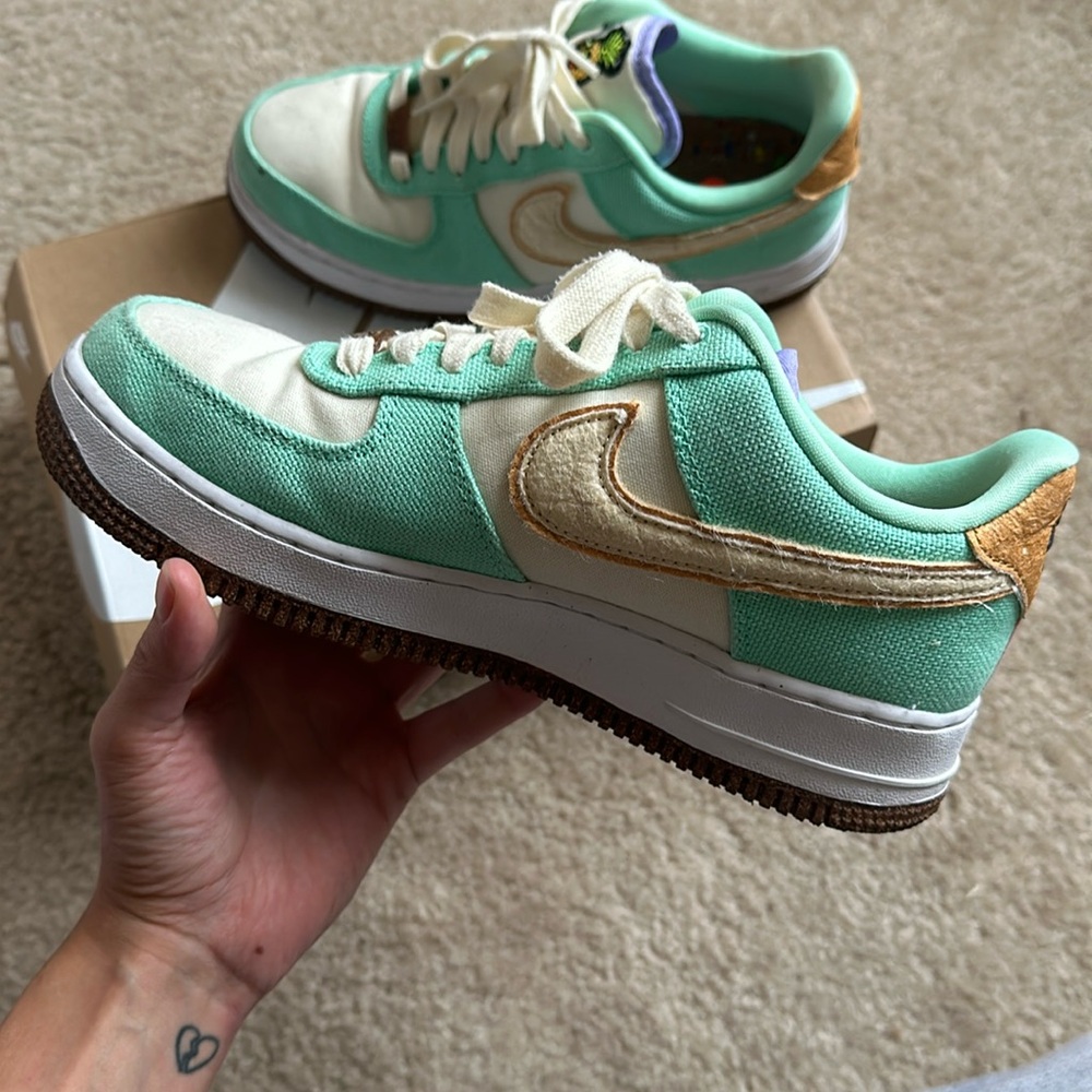 Wmns Air Force 1 '07 LX 'Happy Pineapple'